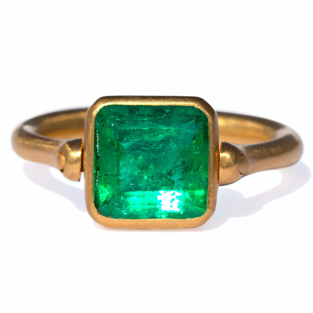 bague_swivel_emeraude_0.webp Bague Swivel Emeraude