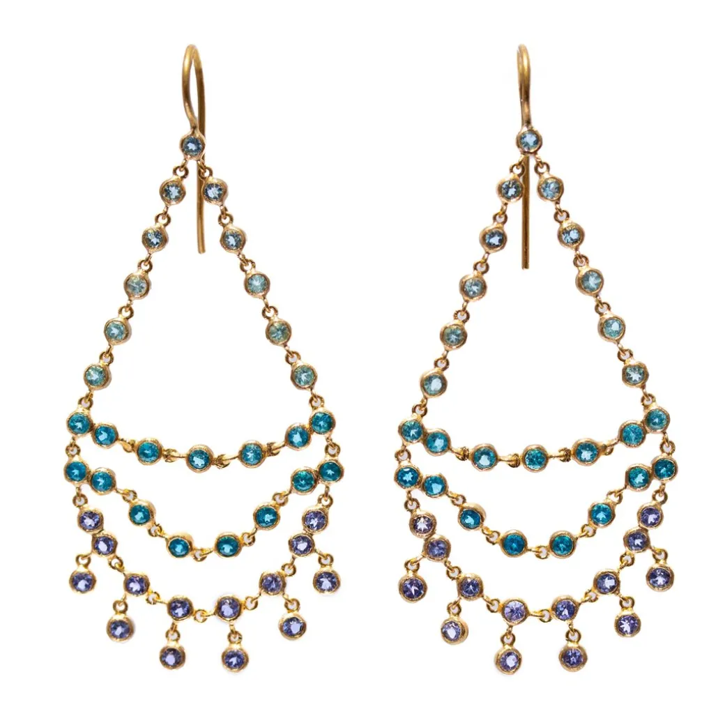boucles_doreilles_dancing_0-4.webp Boucles d'oreilles Dancing Emilie Blue Lagoon
